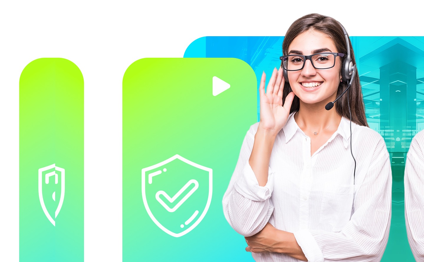Atendente com headset sorrindo em ambiente de escritório, representando SIP Trunk